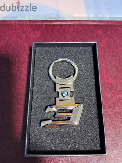 ميداليه ماركه bmw