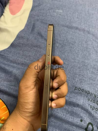 Apple - iPhone 16 Pro Max
