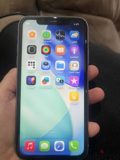 Apple - iPhone 11
