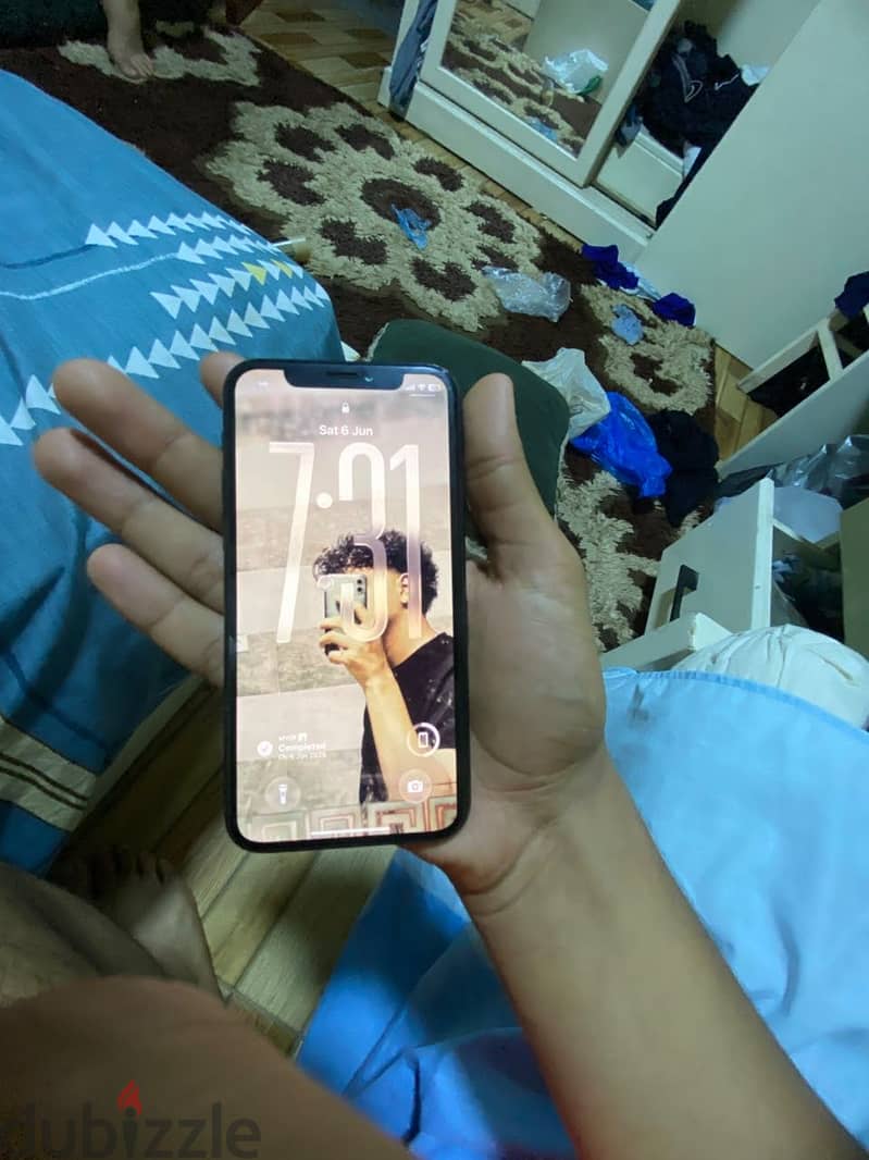 Apple - iPhone 11 Pro 1