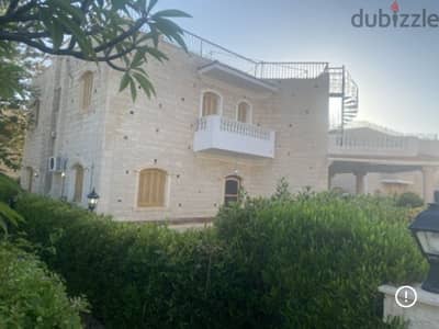 فيلا فاخره مكيفه بالكامل بالساحل الشمالى قرية سيدى كرير للقوات المسلحه