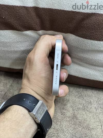 آبل - آيفون 13