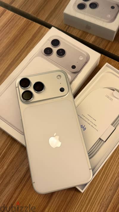iphone 17 pro max silver as new rechargeable 9 only