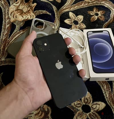 آبل - آيفون 12