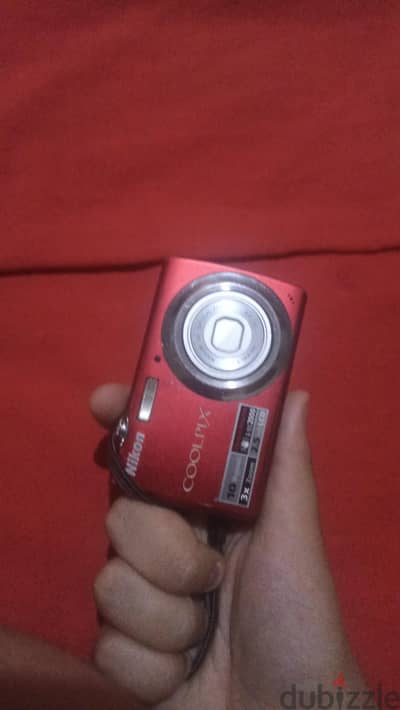 Nikon Coolpix s220