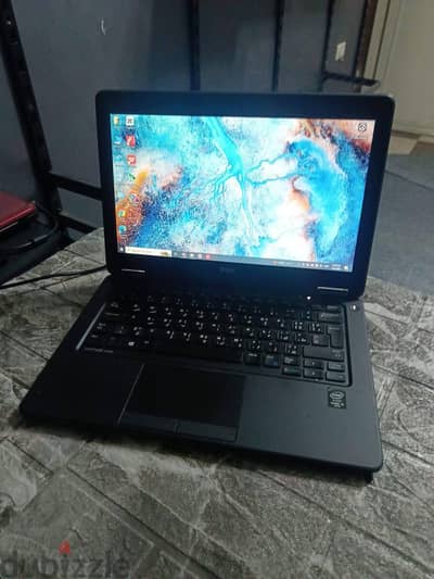 لاب توب ديل للبيع الترا سليم شيك جدا Dell Latitude E7250
