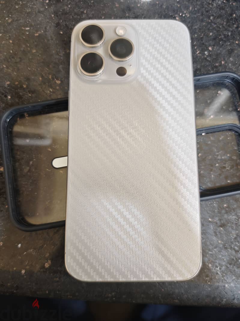 Apple - iPhone 15 Pro Max 1