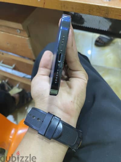 ايفون ١٢ برو ماكس