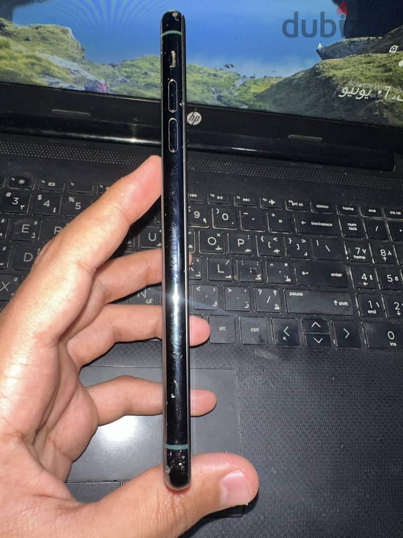 Apple - iPhone 11 Pro Max 2