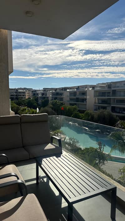 Fully Furnished 3BR Apartment in Lakeview Residence with Panoramic Lake View and Next to Laketown Mall