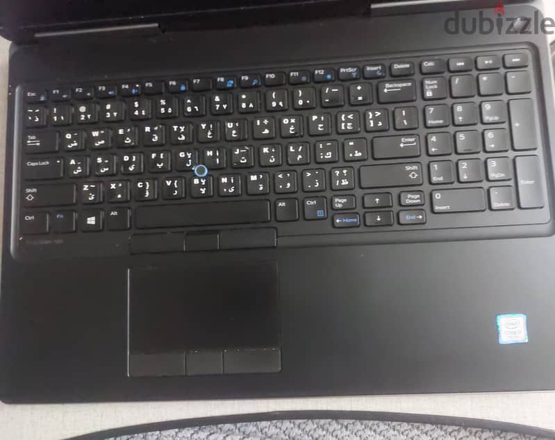 Dell precision 7520 workstation 2