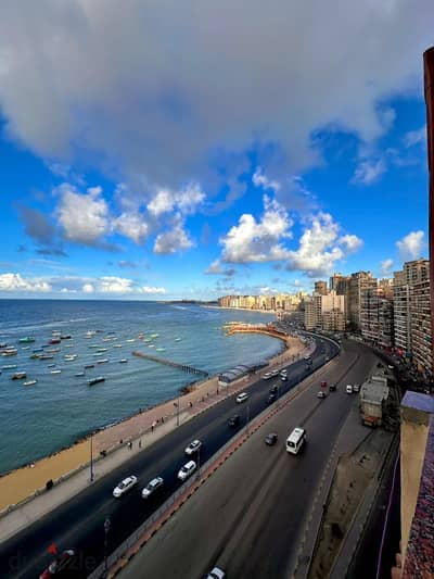 ٣ غرف بحر مباشر ميامي فرش فندقي