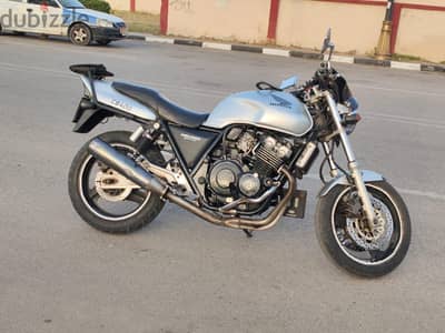 cb4 400cc