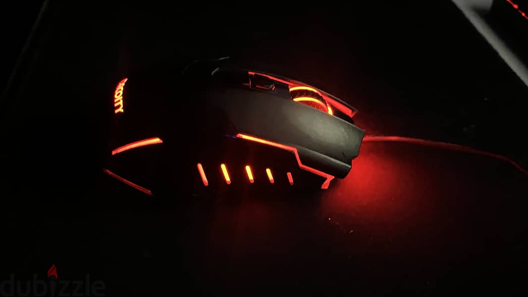 Dacoity T7 mouse 1