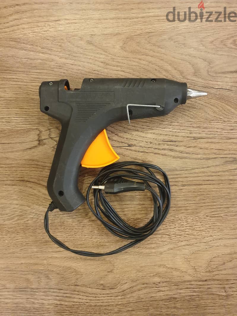 Glue Gun 1