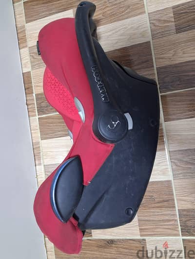 كار سيت maxi-cosi للبيع