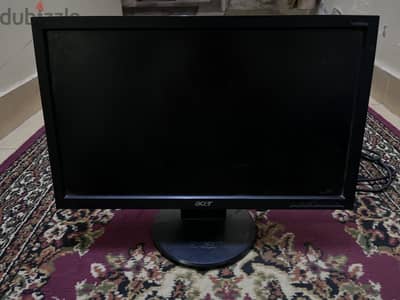 شاشة كومبيوتر acer