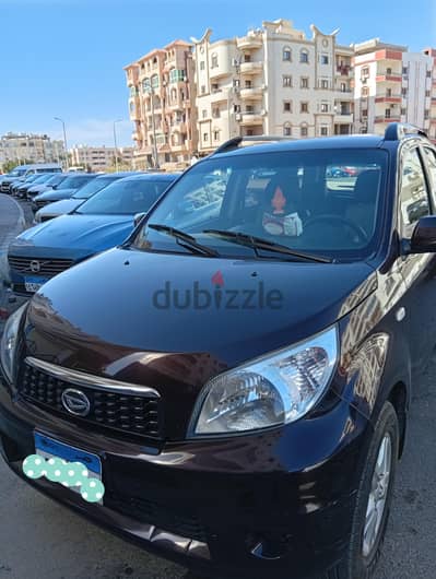 للبيع دايهاتسوا نتيريويس 2015