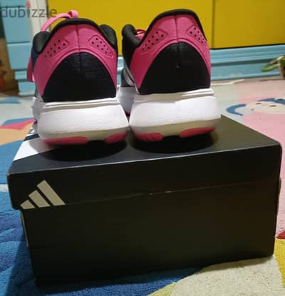 كوتشي adidas