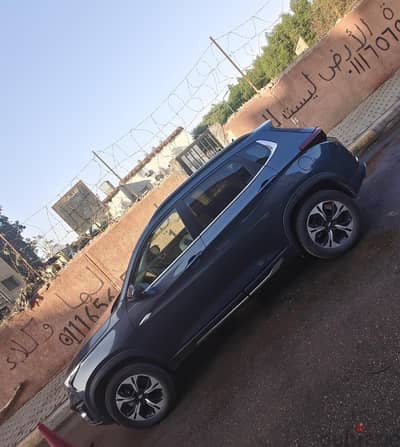 عربية اس يو فى للايجار اليومى