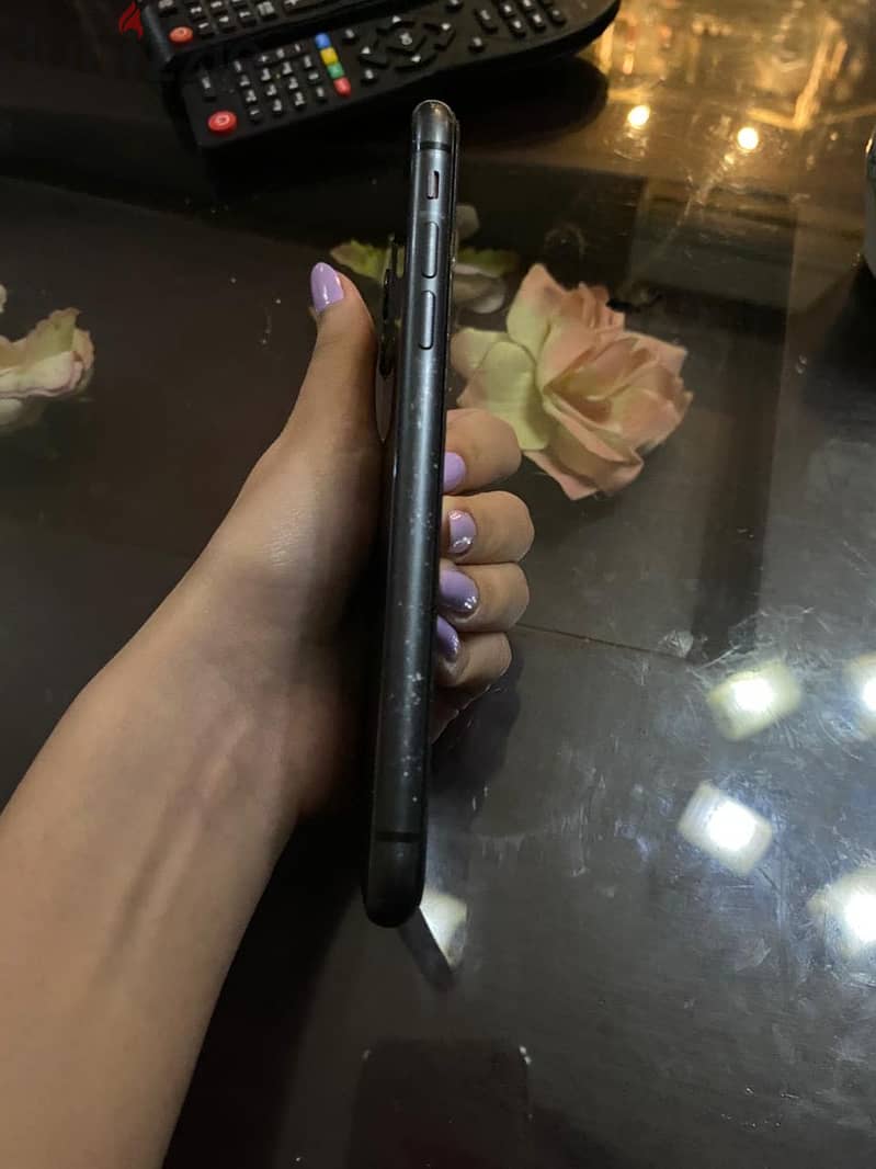 Apple - iPhone 11 3