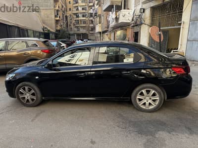 Peugeot 301 2022