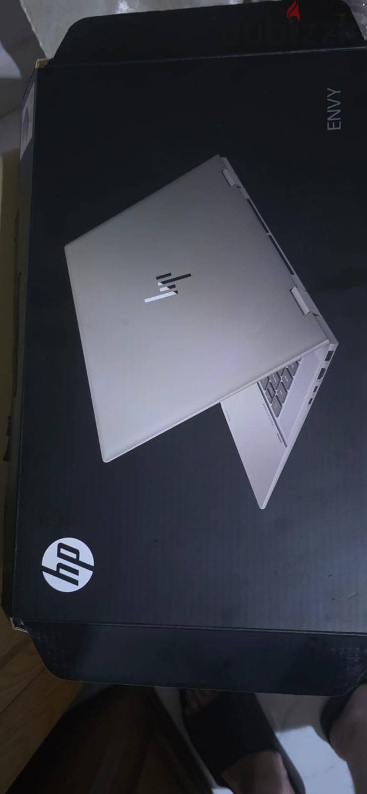 HP Touchscreen laptop 4