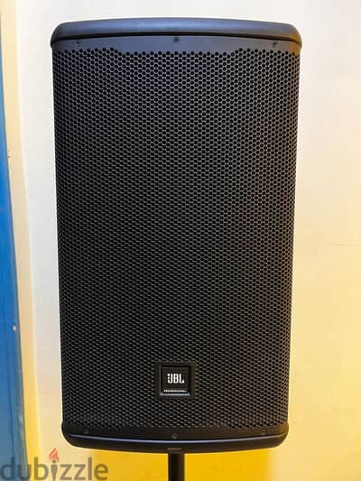 JBL professional EON