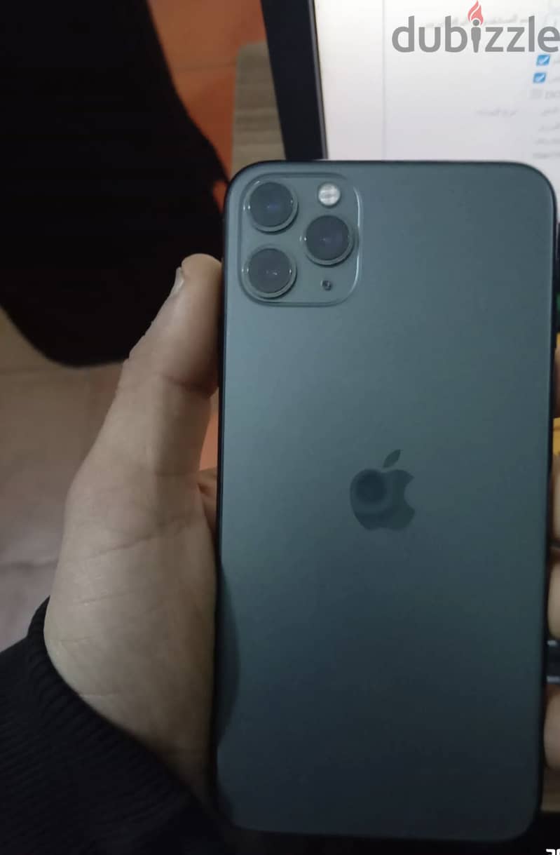 Apple - iPhone 11 Pro Max 1