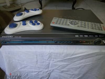 مشغل أقراص Suzuki DVD-690