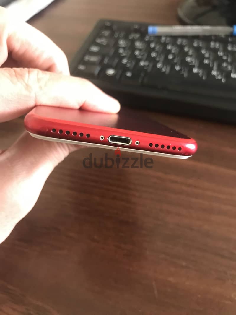 Apple - iPhone 7 5