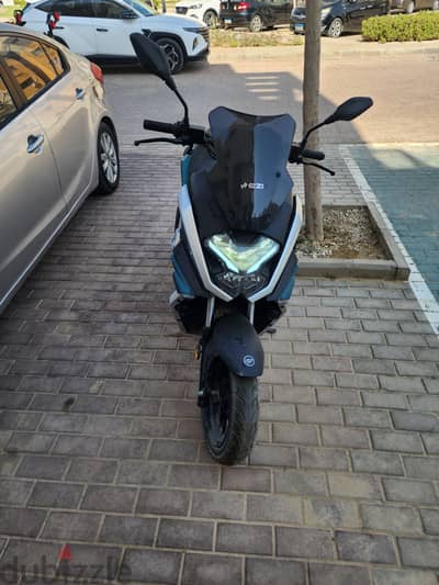 سكوتر كهرباء كيواي vtr 3000وات