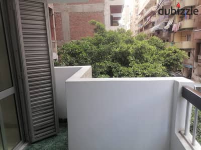 لوكس شقة مميزة للبيع في قلب ميامي – موقع حيوي وقريب من كل الخدمات