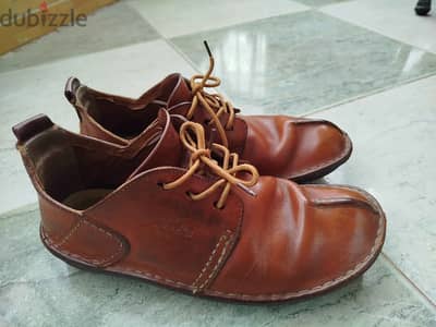 Clark's size 6.5 or 41 كلاركس جلد طبيعي مقاس ٤٠-٤١ بحالة ممتازة