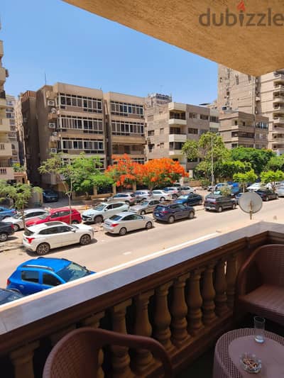مكتب اداري بالمربع الذهبي مكرم عبيد