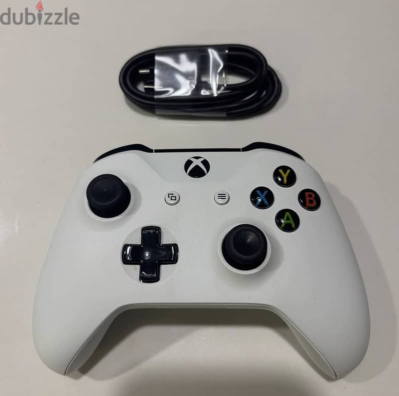 Xbox one s 3