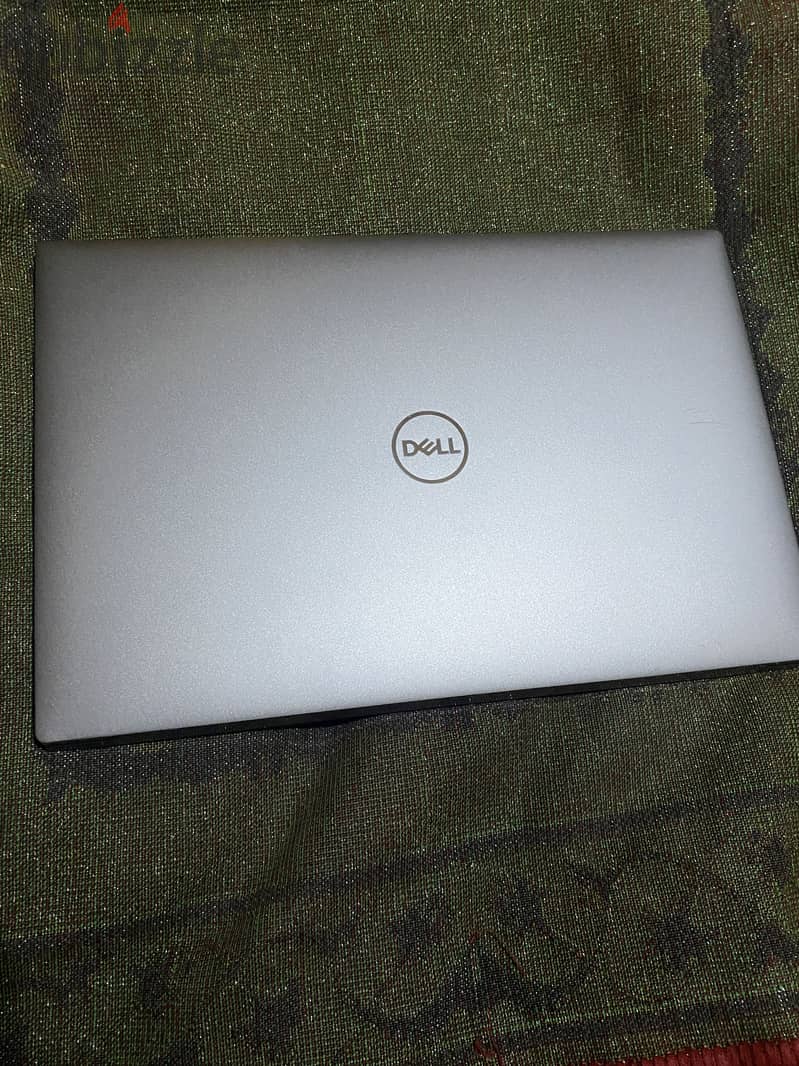 Dell5560 precision touch4k 1