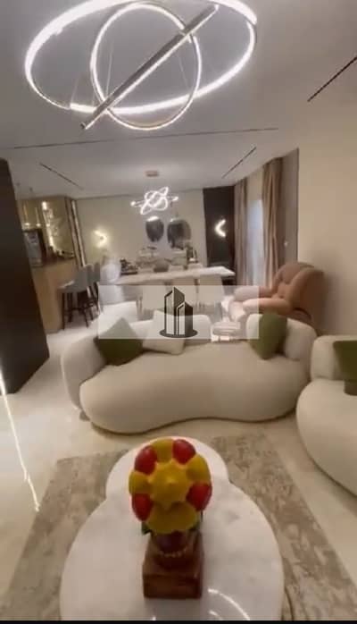 Apartment for sale in installments, ready for immediate occupancy, finished with kitchen, in Sarai Compound, Mostakbal City