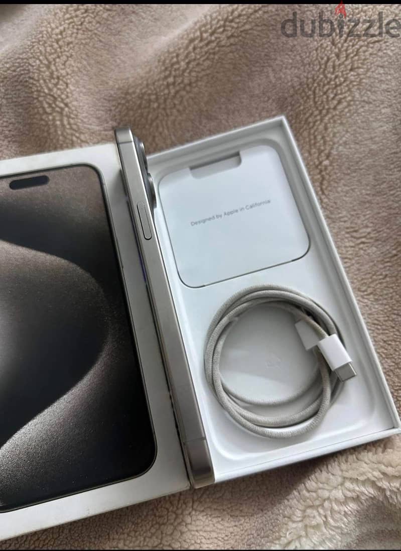 Apple - iPhone 15 Pro Max 2