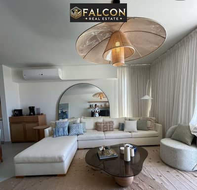شاليه مميز دابل فيو برايم لوكيشن SERVICE APARTMENT في قلب المارينا (( الساحل القديم ))