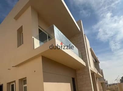 تاون هاوس جاهز للسكن+قسط في تاوني بجوار نيو جيزة