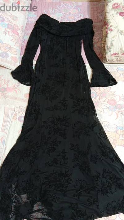 فستان سواريه اسود طويل