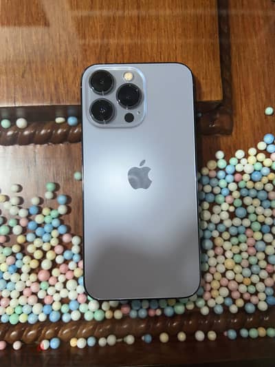 آبل - آيفون 13 برو