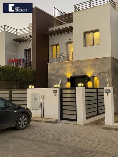 With a Prime View Luxury Villa for Sale in Hyde Park -New Cairo With a Prime View Luxury Villa for Sale in Hyde Park -New Cairo