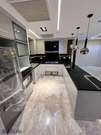 Apartment for sale in Villette, two bedrooms, immediate occupancy, prime location