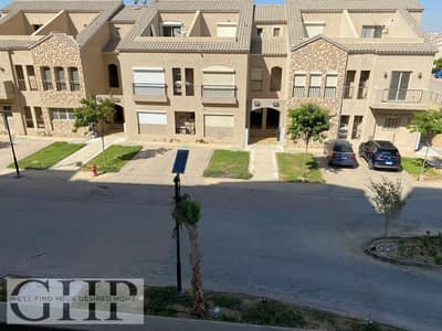 For sale Townhouse Middle Fully finished in Green Square Mostakbal City
