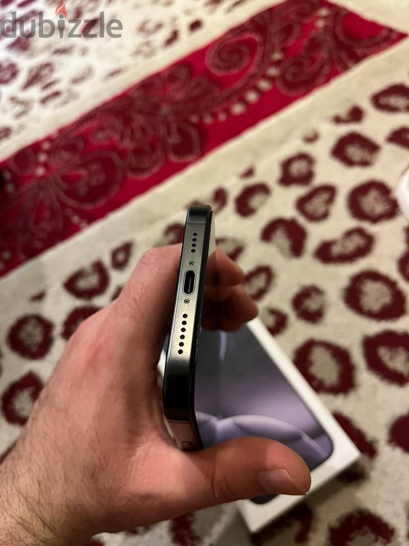 Apple - iPhone 16 Pro Max 1
