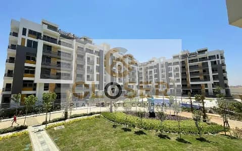 The last Luxury Penthouse in the most prestigious compound in the Fifth Settlement ( The Icon Gardens ), located right in front of Hyde Park