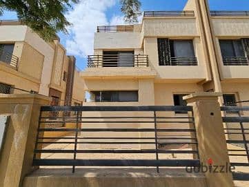 Last Family House ready to move in Alma Compound near Arkan Plaza and Green 3