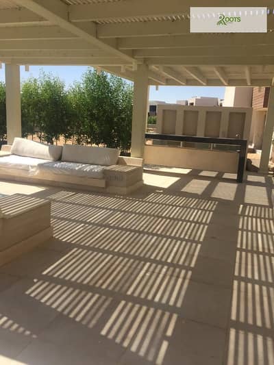 للبيع شالية مفروش بالتكييفات و المطبخ في هاسيندا باي - الساحل االشمالي For Sale  Furnished Chalet, with ACs and Kitchen, in Hacienda Bay - North Coast